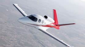 מטוס פרטי     (cirrusaircraft)