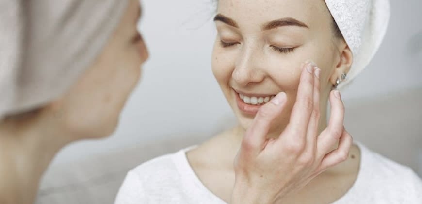 קרם פנים. צילום: Gustavo Fring באתר PEXELS