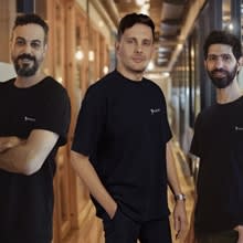 רייבן, במרכז המנכ״ל רועי אביטבול, צילום: מלודי גרומברג