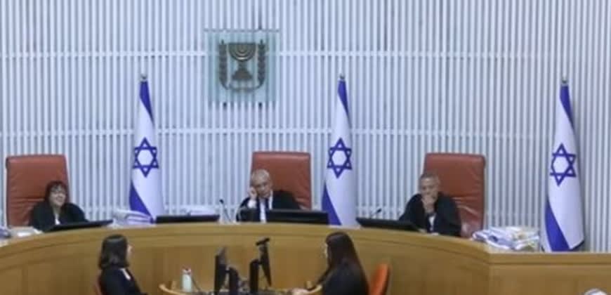 כבוב, גרוסקופף וכנפי-שטייניץ בדיון בבג"ץ על מליאת תאגיד כאן (צילום: לע"מ, הרשות השופטת)