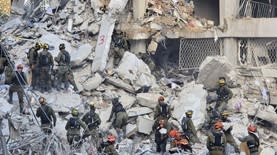 פגיעת טיל איראני בבת-ים, "עם כלביא", יוני 2025 (צילום: יואב קרן, ויקיפדיה)