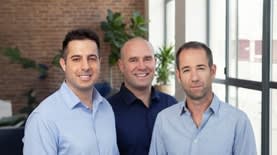 מימין לשמאל: צפריר יואלי, שחר גרשון ונדב טנא  צילום: יח"צ