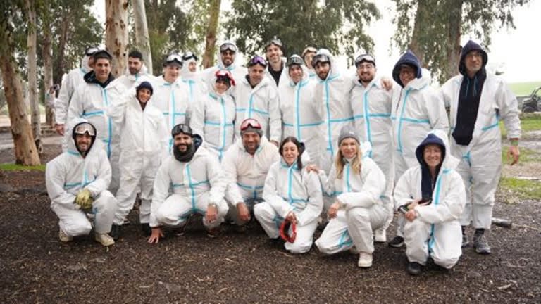 צוות מייזבולט, באדיבות החברה