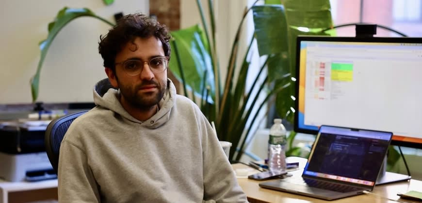 טארק מנסור מנכל Kalshi רשתות חברתיות