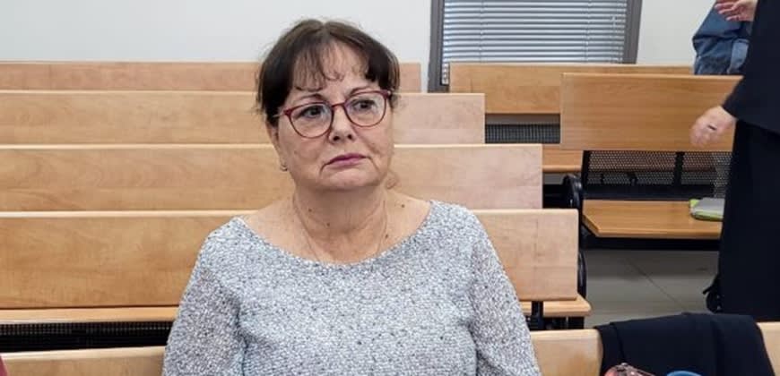 רות דוד בתחילת עדותה (צילום: יעל פרידסון, הארץ)