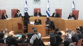עופר גרוסקופף, דוד מינץ, נעם סולברג, דפנה ברק-ארז ויעל וילנר (צילום: לע"מ, הרשות השופטת)