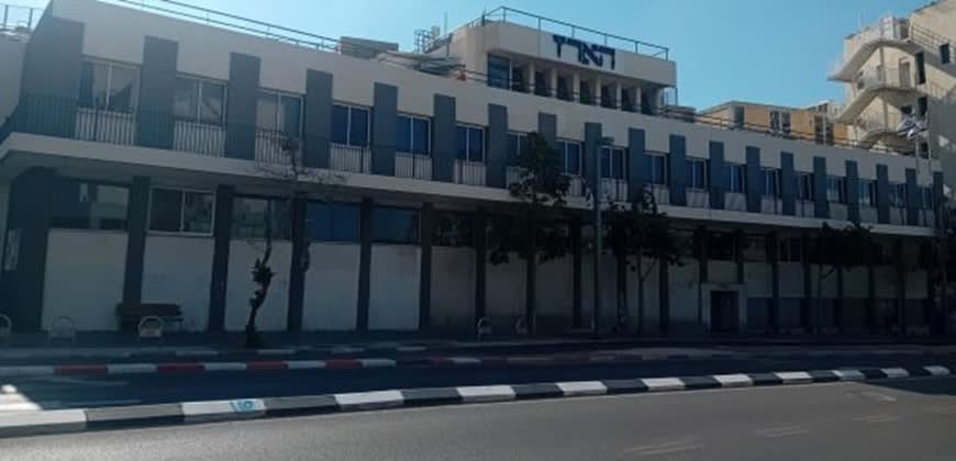 בניין קבוצת הארץ (צילום: איתמר לוין) בניין קבוצת הארץ (צילום: איתמר לוין)