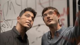 ייסדי דקארט, ד"ר דין לייטרסדורף (מנכ"ל) ומשה שלו (סמנכ"ל מוצר) (צילום: עמית אלקיים)