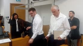 נוני מוזס היום במשפט נתניהו (צילום: איתמר לוין)