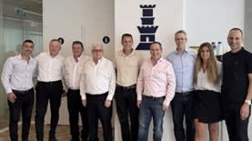 אשטרום ומגדל במעמד החתימה (צילום: יח"צ)