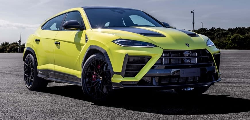 למבורגיני Lamborghini Urus SE Performante מתוך X למבורגיני Lamborghini Urus SE Performante מתוך X