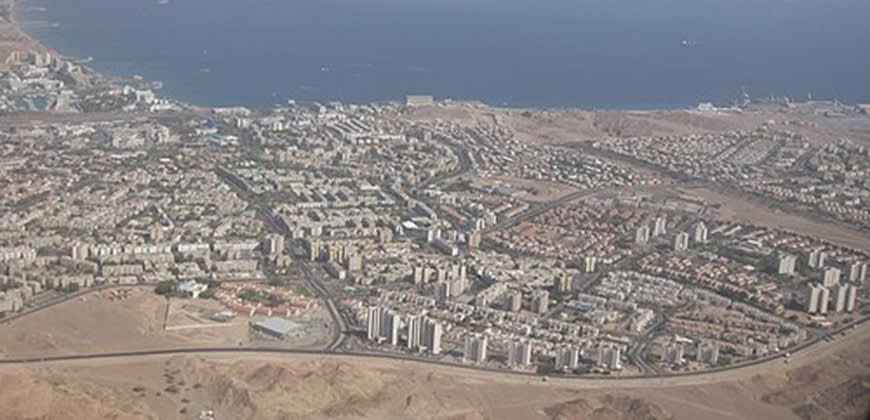 אילת צילום: By deror_avi - Own work, CC BY-SA 3.0, https://commons.wikimedia.org/w/index.php?curid=1