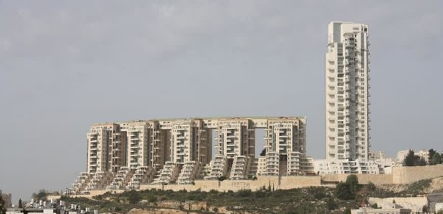 פרויקט הולילנד. מיליון דולר? 20 מיליון? 38 מיליון? (צילום: עדיאל עידו, ויקיפדיה) פרויקט הולילנד. מיליון דולר? 20 מיליון? 38 מיליון? (צילום: עדיאל עידו, ויקיפדיה)