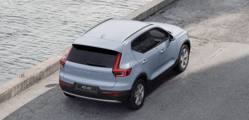 וולוו XC40 פלאג-אין     (יצרן)