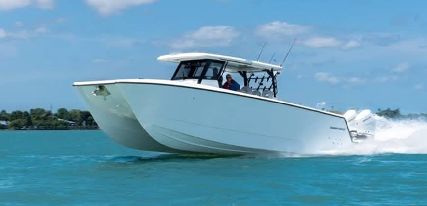 Twin Vee PowerCat אתר החברה