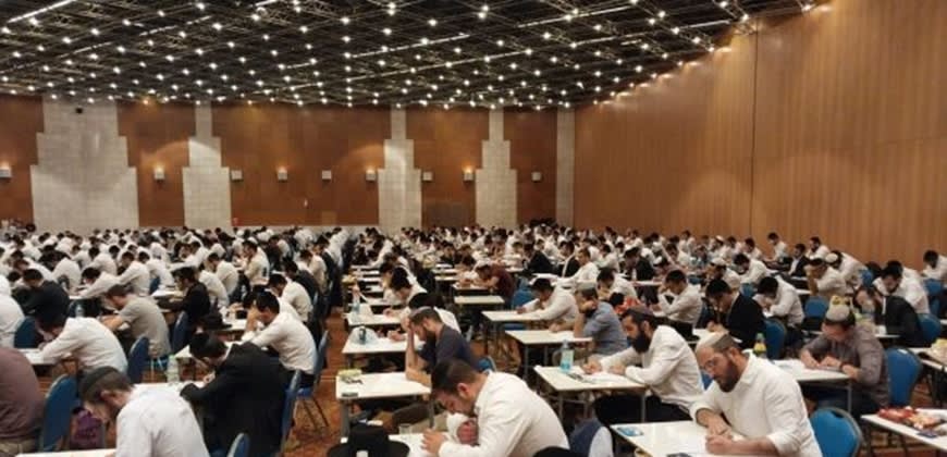 בחינות ההסמכה לרבנות (צילום: הרבנות הראשית)