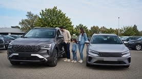 SUV מול מכונית משפחתית גרוק