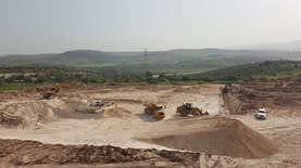 בניית מאגר רחלי (צילום: מקורות)