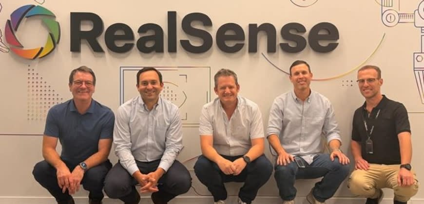 מנהלי רילסנס וקוגנקס (צילום: באדיבות RealSense) מנהלי רילסנס וקוגנקס (צילום: באדיבות RealSense)