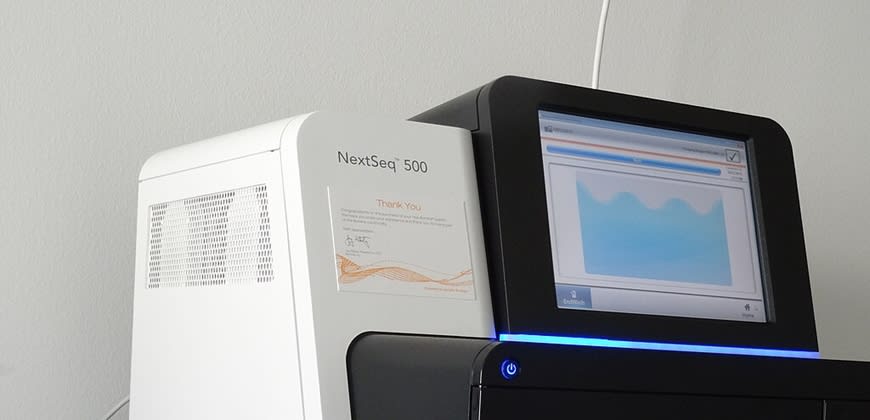 מכשיר הריצוף NextSeq 500 של אילומינה (צילום: ויקימדיה) מכשיר הריצוף NextSeq 500 של אילומינה (צילום: ויקימדיה)
