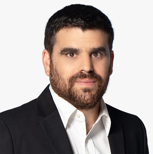 אורי צחור, עו