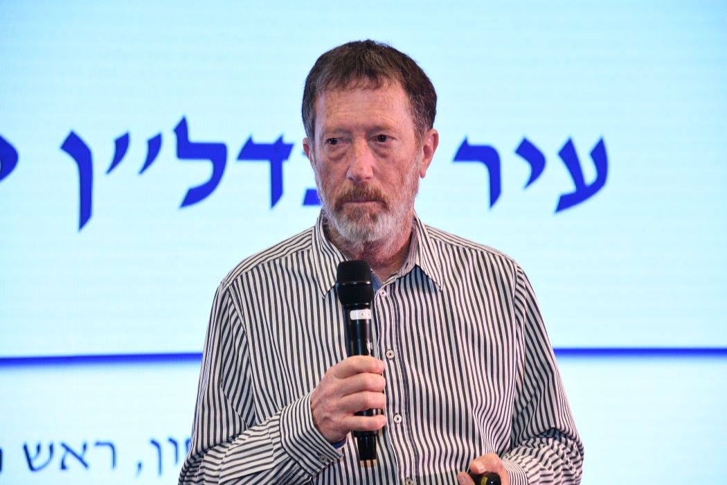 פרופ' אבי שמחון. צילום ארן דולב