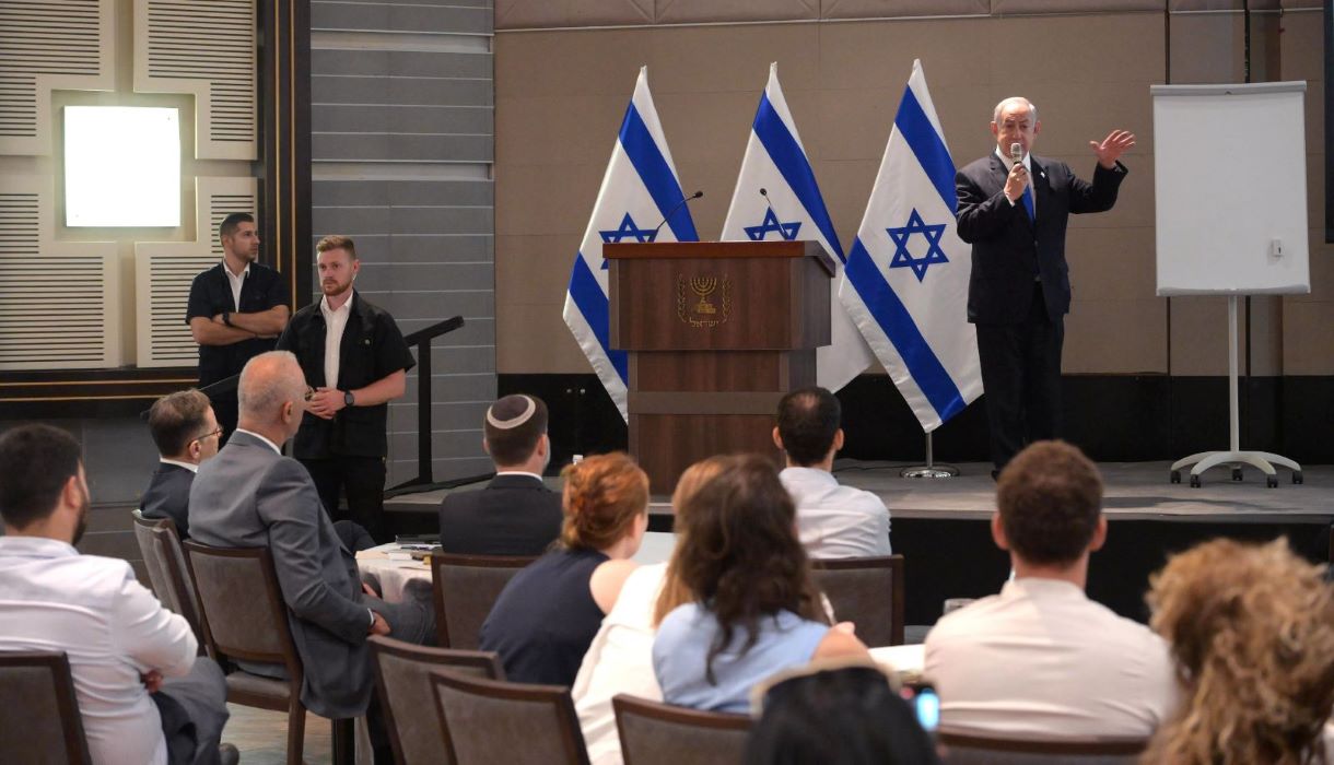 עמוס בן גרשום לעמ