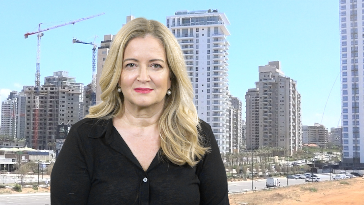 השמאית דליה עסיס (ביזפורטל)