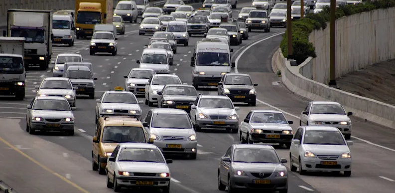 300 אלף רכבים חדשים בשנה