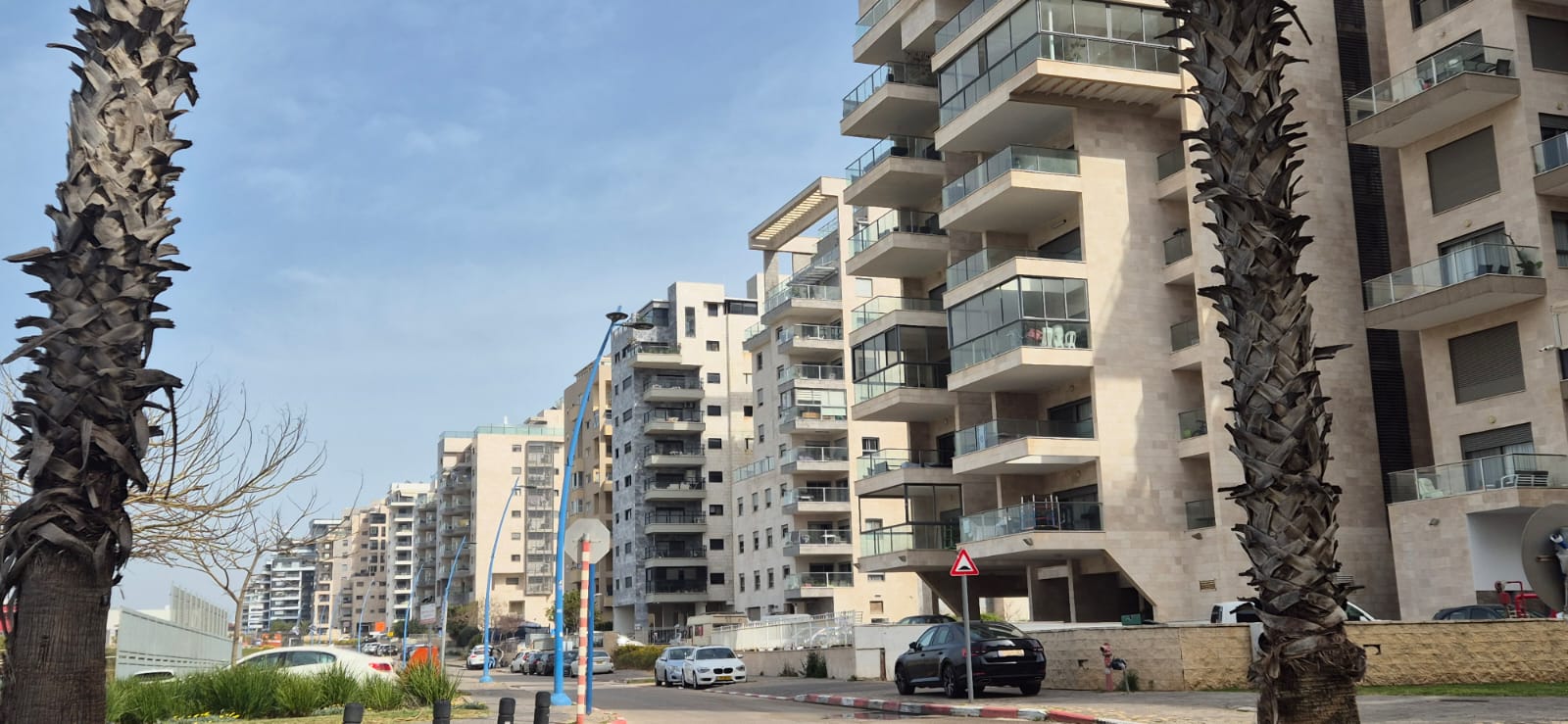 דירות חדשות (איציק יצחקי)