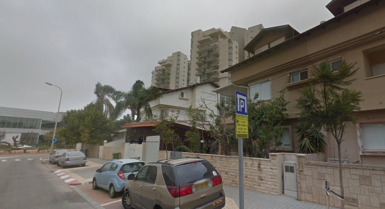 צמודי קרקע באזור (גוגל מאפס)