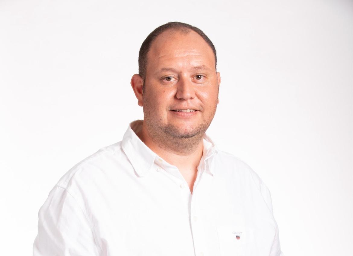 אבי ברוקס (רז רוגובסקי)