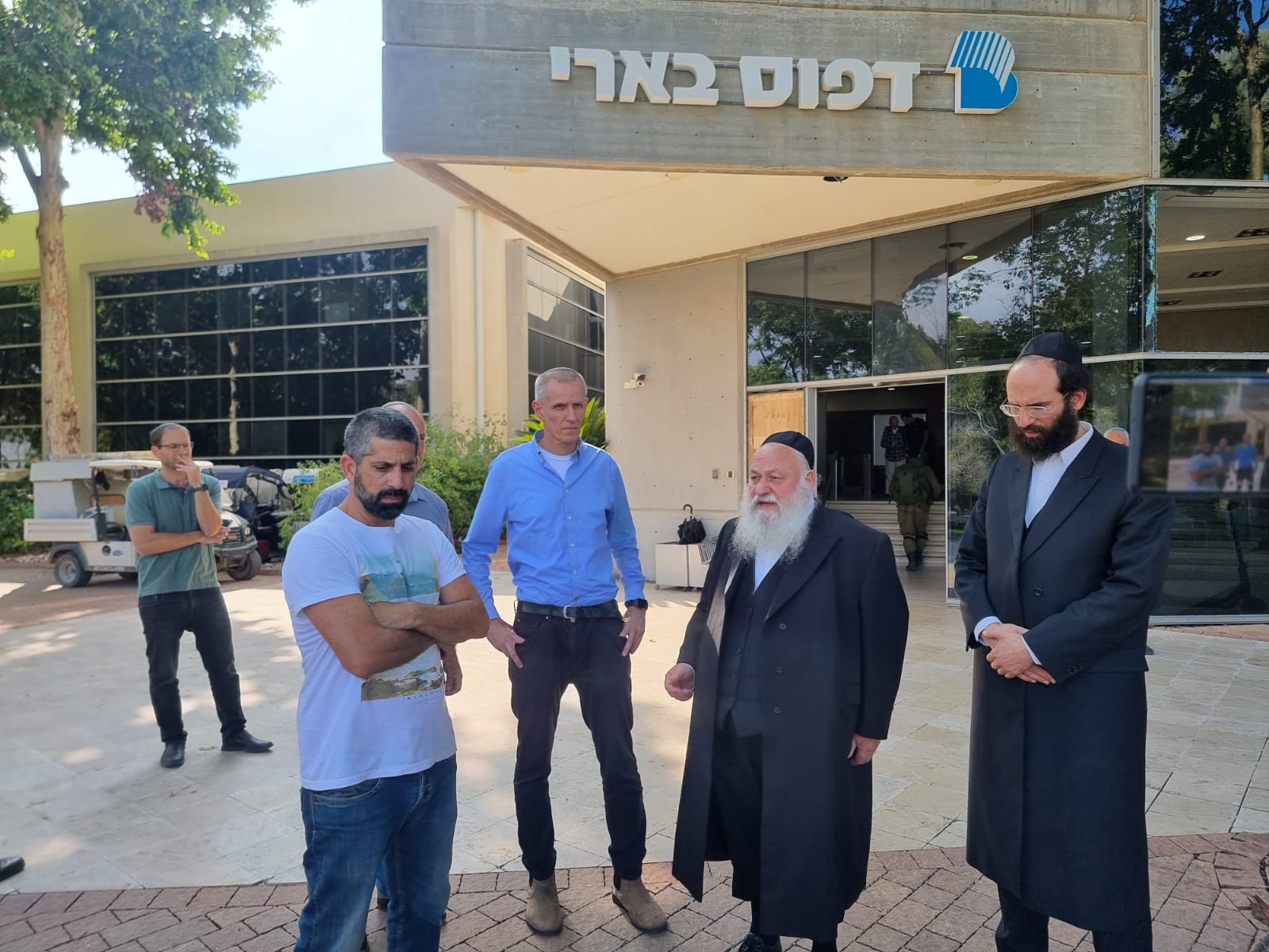 עם השר ומנהל רמ