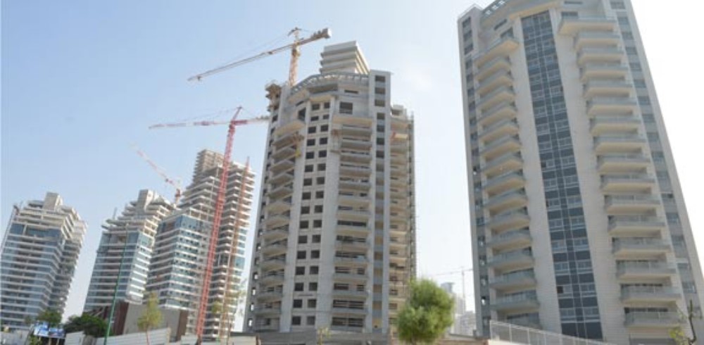 דירות חדשות (תמר מצפי)