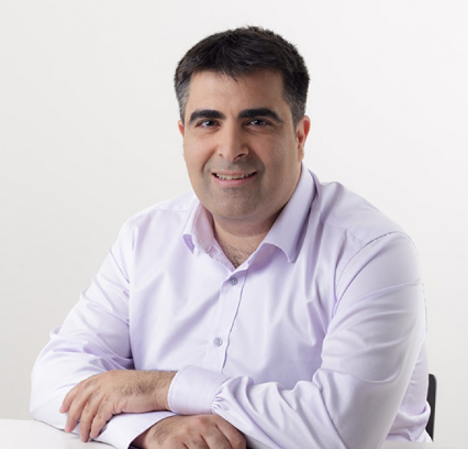 אמיר חדד, מנהל תיקי השקעות וכלכלן ראשי בבית ההשקעות ברומטר; קרדיט: אתר החברה