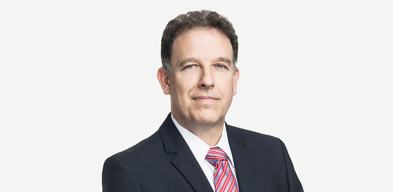 מנכ