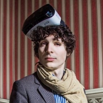 thumbnail photo