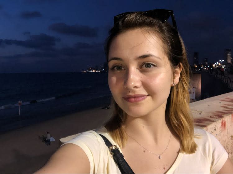 thumbnail photo
