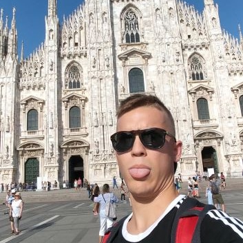 thumbnail photo