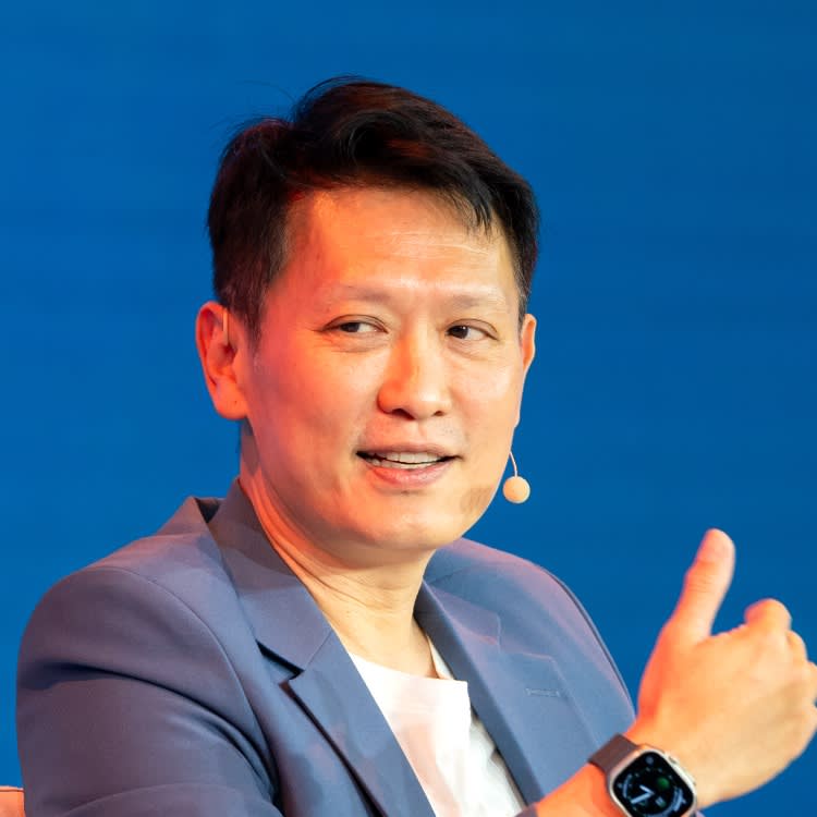 speaker image
