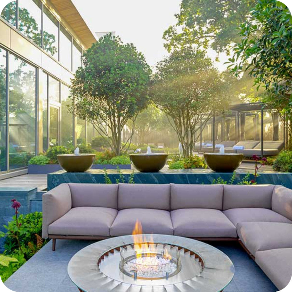 Outside view of the Sopwell house 