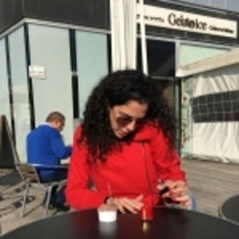 thumbnail photo