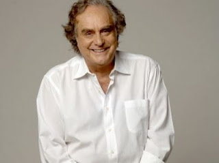 A RARA FLOR DA POESIA - Arnaldo Jabor