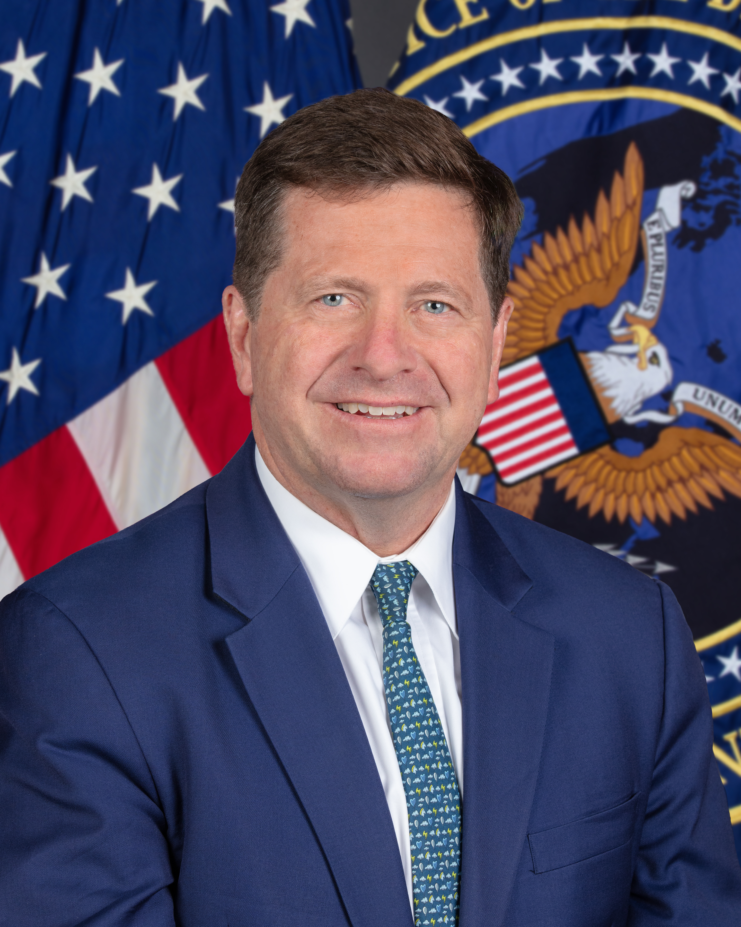 Official portrait of US Director of National Intelligence Jay Clayton