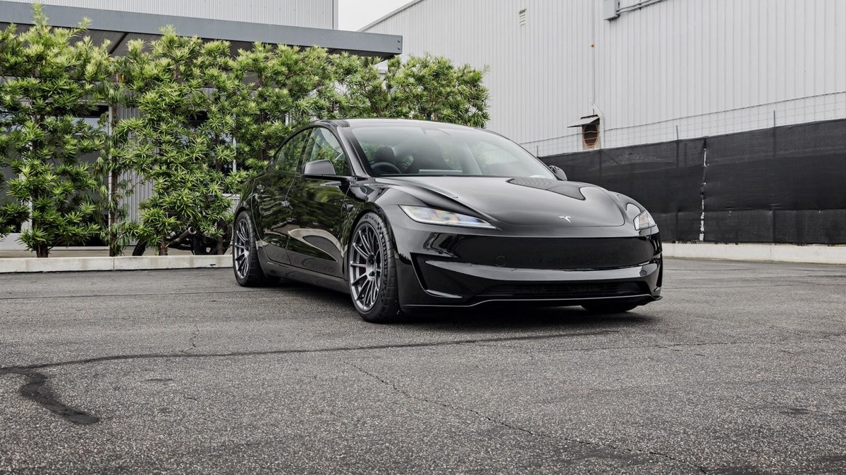 New Tesla Model 3 Performance Gets UP Wheels - tesla model 3