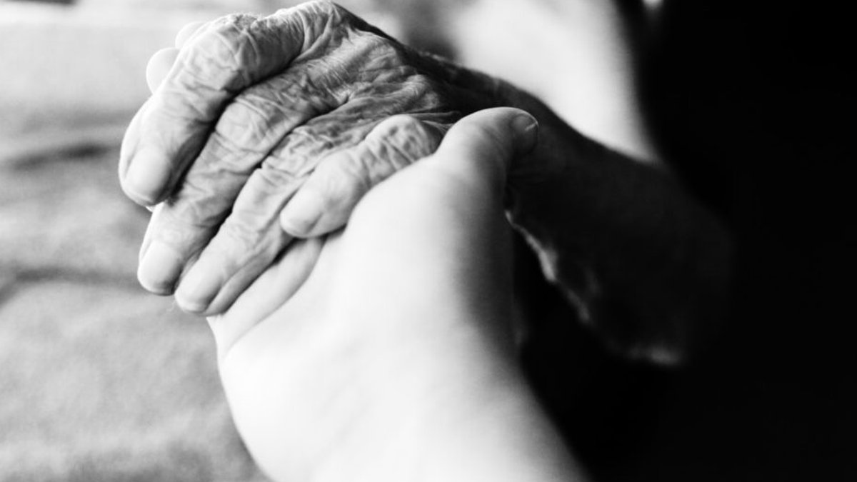 Aid in Dying Raises Tough Choices Aid in Dying Raises Tough Choices - aid in dying