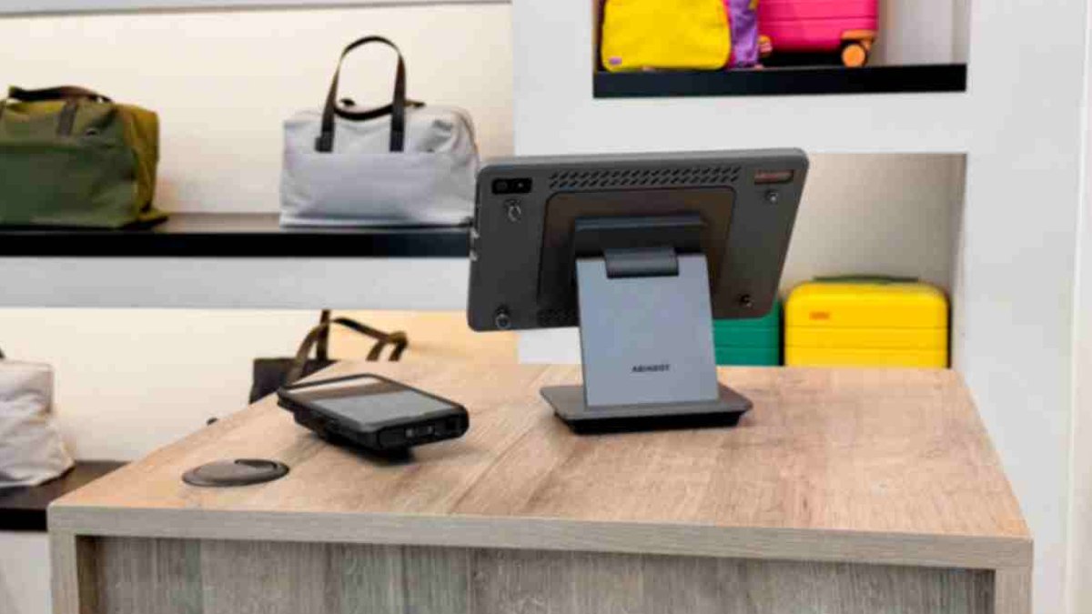 Toshiba Unveils New Mobile Solutions for Retailers - retail mobile solutions