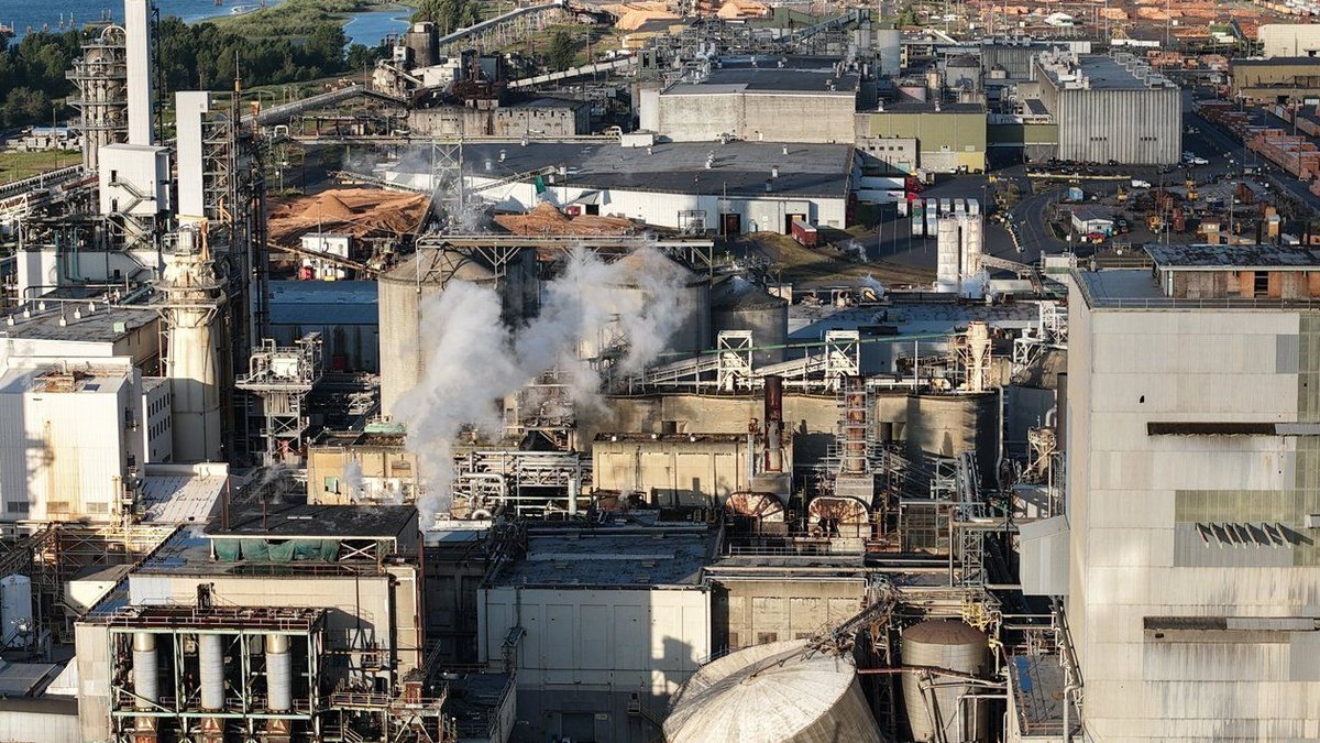 Washington chemical tank deemed unsafe before fatal failure - chemical tank failure