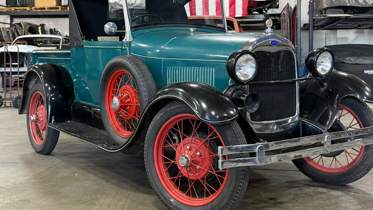 Pebble Beach Auction's Ten Least Expensive Cars - cheap classic cars