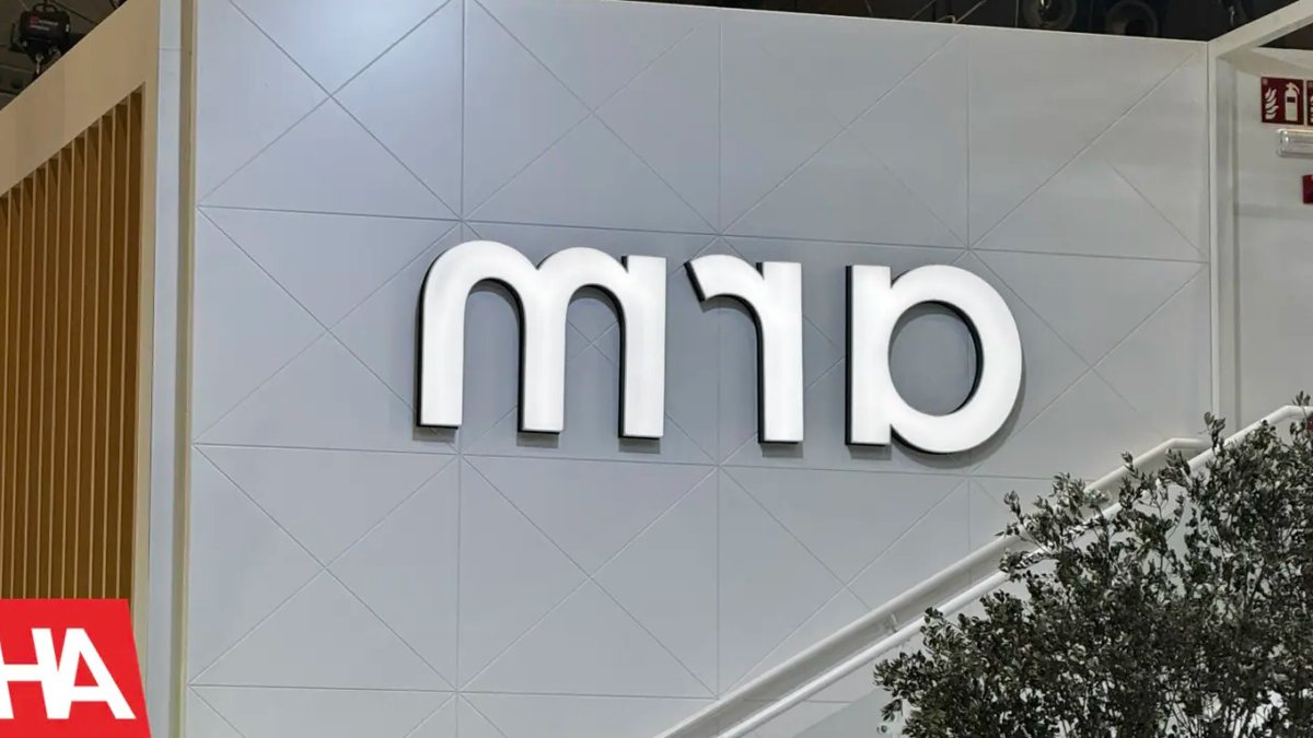 ARM CEO’s $800M Pay May Spur Shareholder Opposition